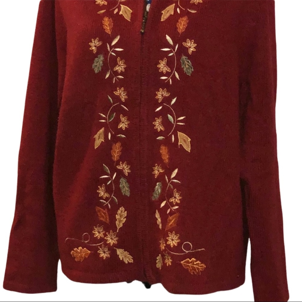 Detailed Zippered Red Sweater Jacket NWT - Picture 5 of 5